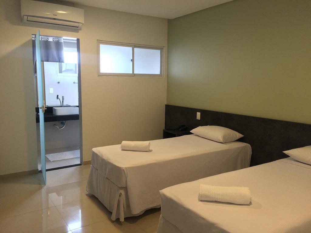 Scenarium Hotel جابواتاو دوس غوارارابيس الغرفة الصورة